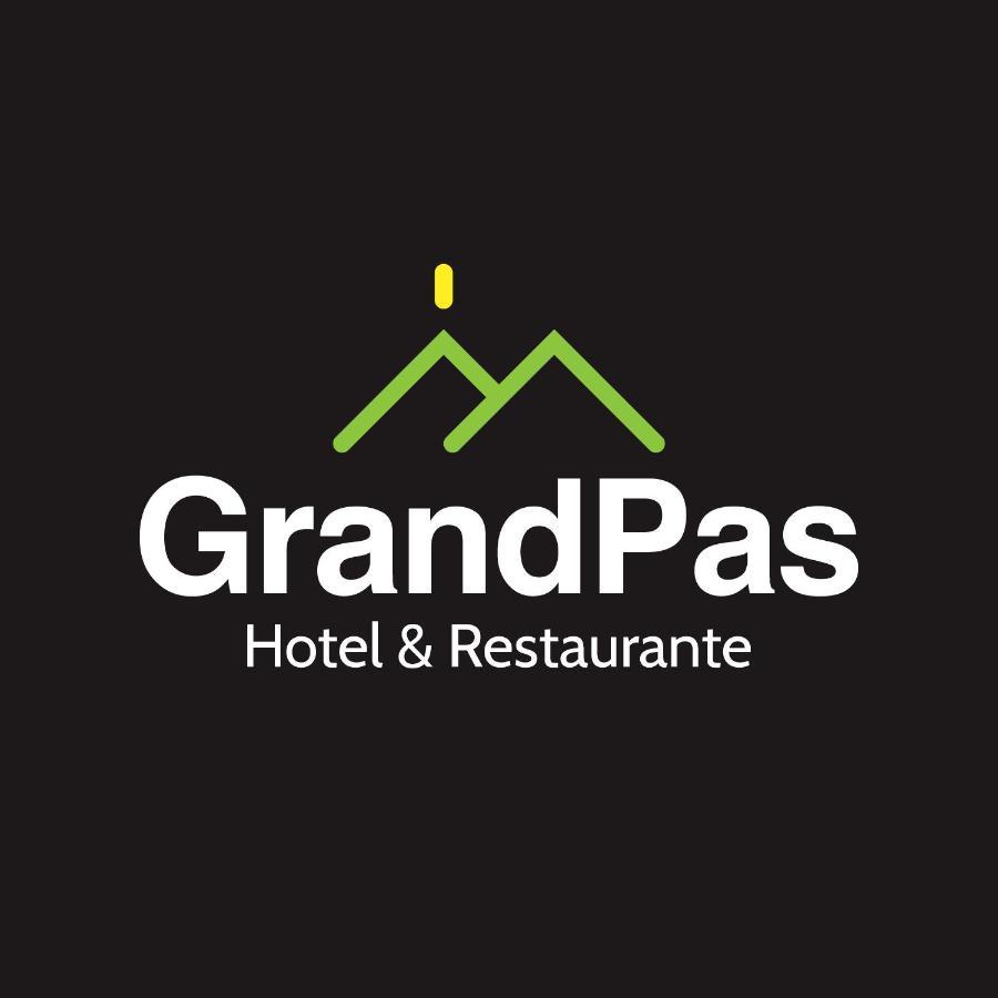 Grandpas Hotel & Restaurante Картаго Екстериор снимка